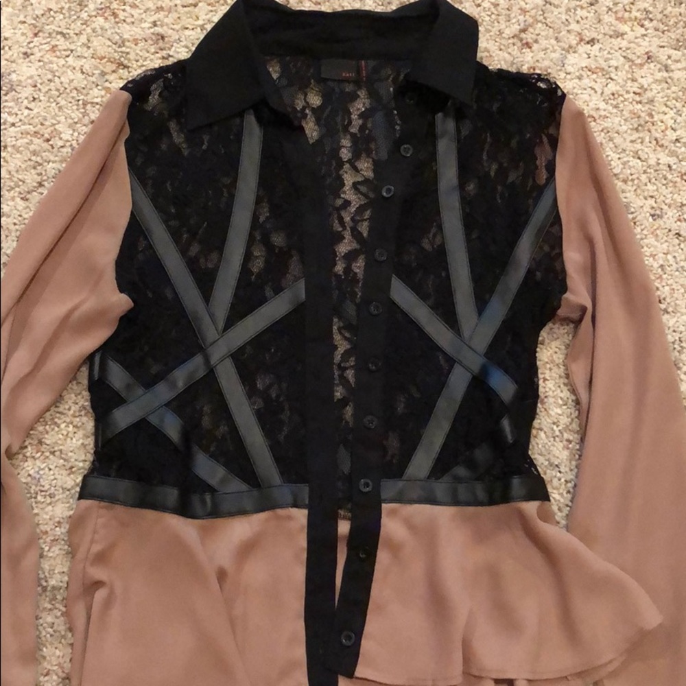 Kaii Black/brown button-up with lace/faux leather